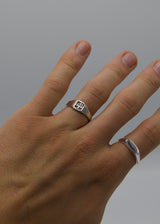 925 Cross Ring